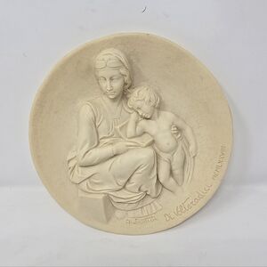 Vtg 1978 pensive madonna  alabaster plate di volteradici santini italy religion